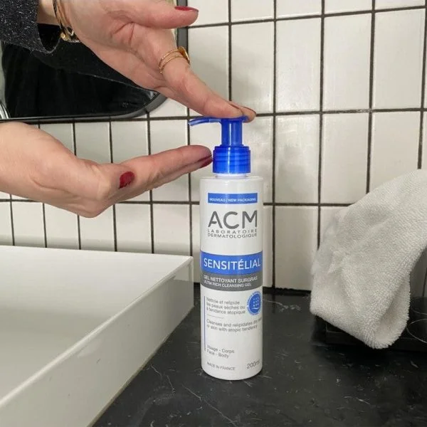 ACM Sensitélial Gel Nettoyant Surgras 500ml – photo 2