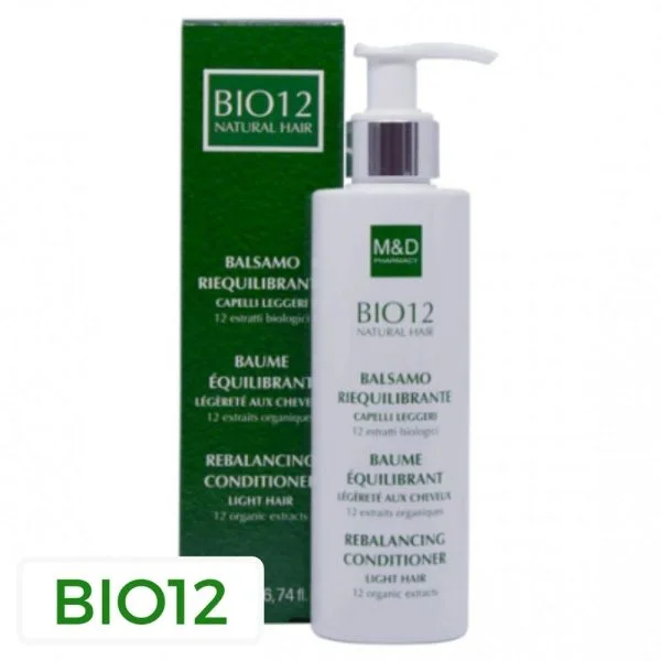 Flacon pompe blanc Bio12 baume équilibrant 200 ml et étui vert