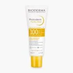 Tube blanc Bioderma Photoderm Fluide Max SPF100 invisible, 40 ml