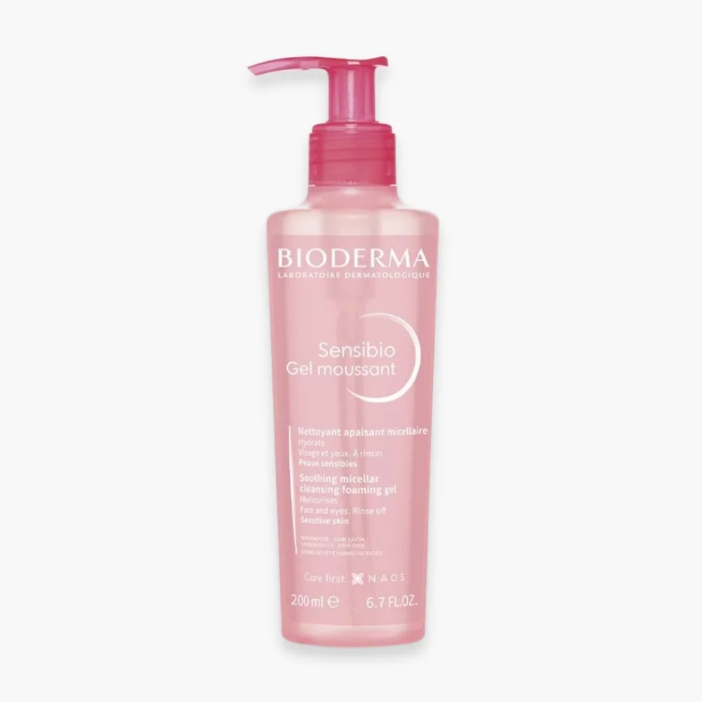 bioderma-sensibio-gel-moussant-nettoyant-apaisant-micellaire-200ml.jpg Flacon pompe rose Bioderma Sensibio gel moussant nettoyant micellaire 200 ml