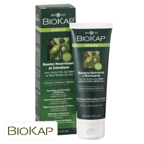 Tube et étui verts Biokap Bellezza baume nourrissant démêlant 125 ml