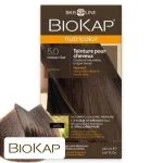 Boîte marron Biokap Nutricolor 5.0 Châtain Clair avec photo de cheveux