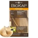 Étui Biokap Nutricolor 9.0 Blond Très Clair 140 ml avec mèche de cheveux colorée