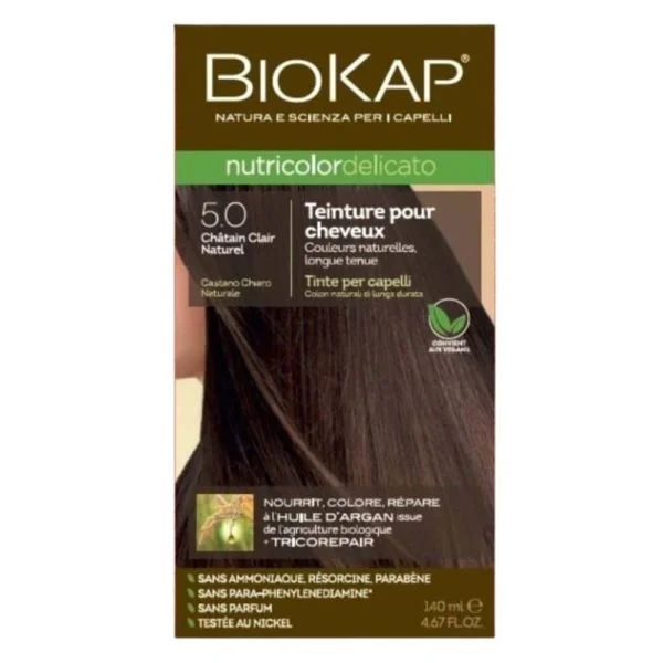 Étui Biokap Nutricolor Delicato 5.0 Châtain Clair Naturel 140 ml et mèche colorée