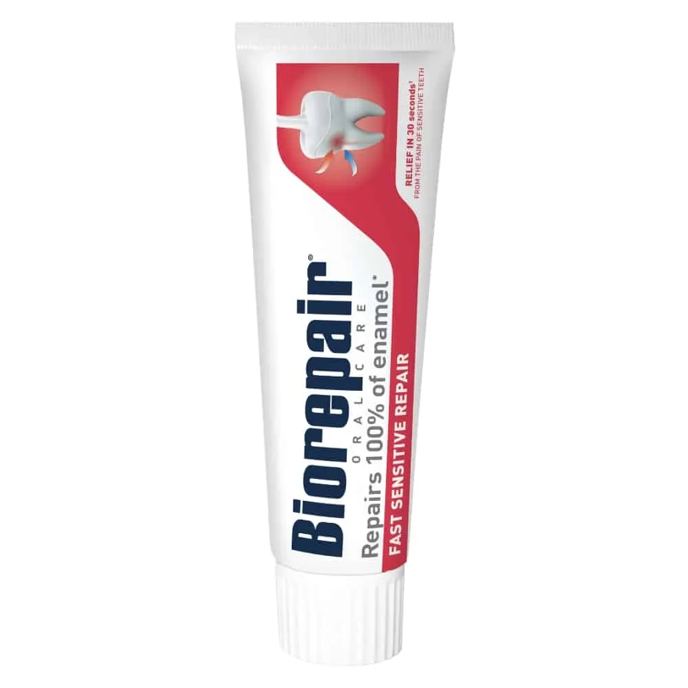 biorepair-dentifrice-dents-sensibles-75ml.jpg Tube de dentifrice Biorepair Fast Sensitive Repair blanc et rouge, 75 ml