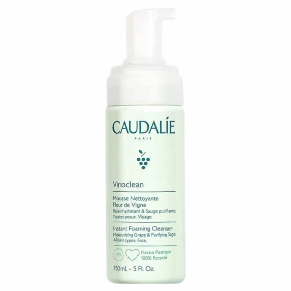 caudalie-vinoclean-mousse-nettoyante-fleur-de-vigne-150ml.jpg Flacon pompe moussante vert Caudalie Vinoclean mousse nettoyante fleur de vigne 150 ml