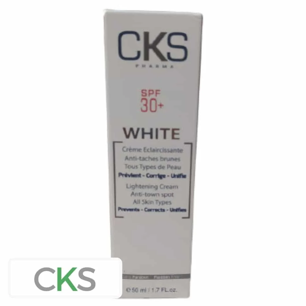 cks-white-creme-eclaircissante-anti-taches-brunes-spf30-50ml.jpg Boîte blanche CKS Pharma White crème éclaircissante anti-taches brunes SPF 30+