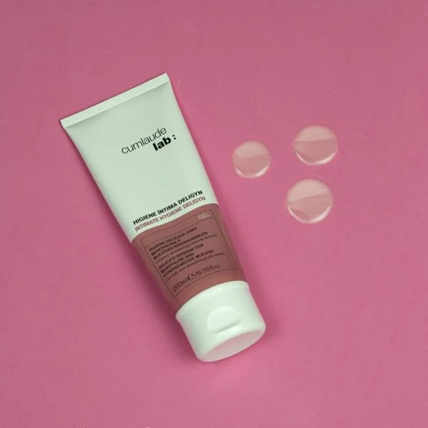 Cumlaude Lab Deligyn Hygiène Intime Gel Nettoyant Doux 200ml – photo 2