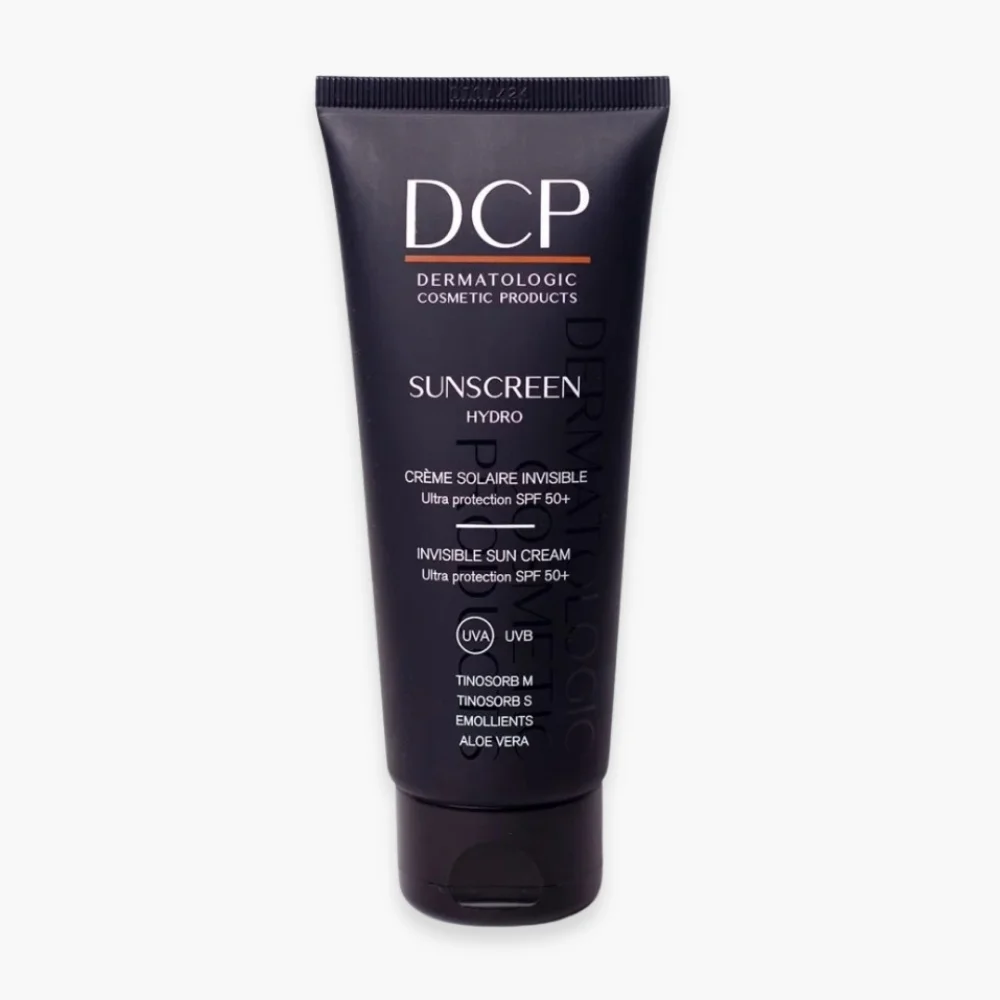dcp-sunscreen-hydro-creme-solaire-spf50-100ml.jpg Tube noir DCP Sunscreen Hydro SPF 50+, texte blanc, filtres Tinosorb listés