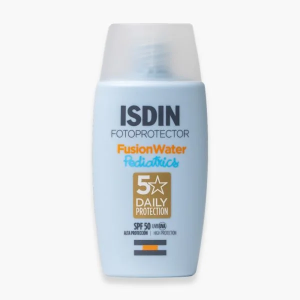 Flacon bleu clair ISDIN Fusion Water Pediatrics SPF50 enfants 50 ml