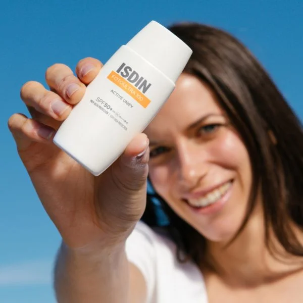 ISDIN Fotoultra 100 Active Unify Solaire Dépigmentant SPF50+ 50ml – photo 2