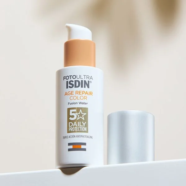 ISDIN Fotoultra Age Repair Color Fusion Water Solaire Teinté Anti-âge SPF50 50ml – photo 2