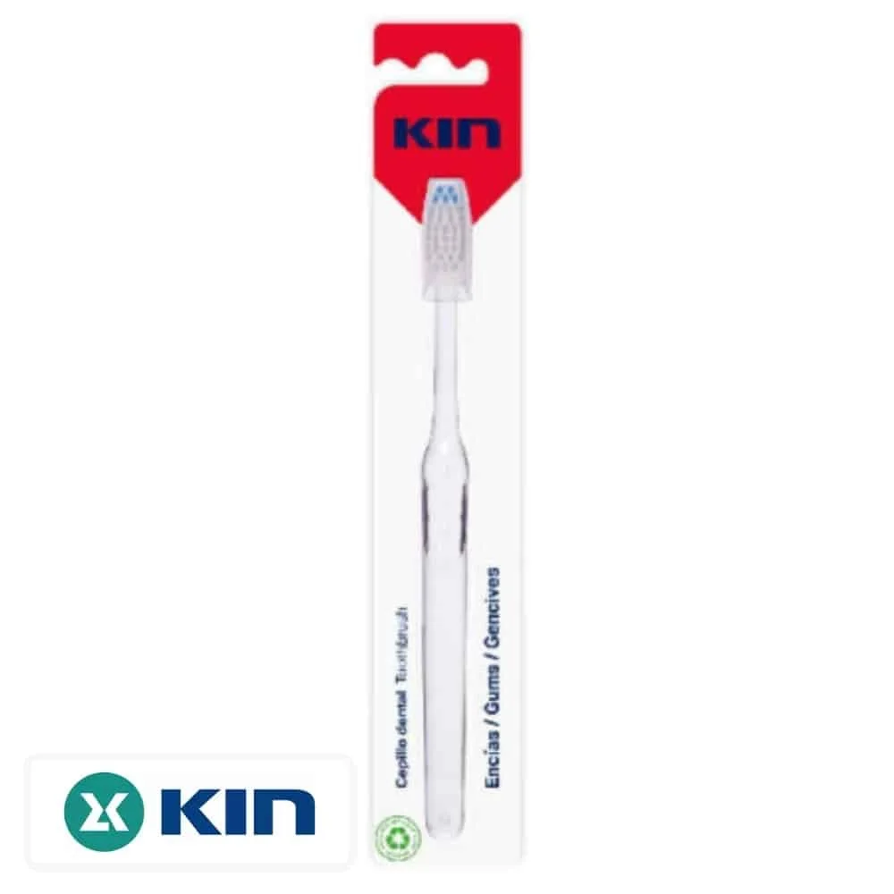 kin-brosse-a-dents-gencives-1u.jpg Blister rouge KIN avec brosse à dents gencives à manche transparent