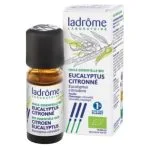 Flacon ambré Ladrôme Huile Essentielle Bio Eucalyptus Citronné et étui illustré de feuilles