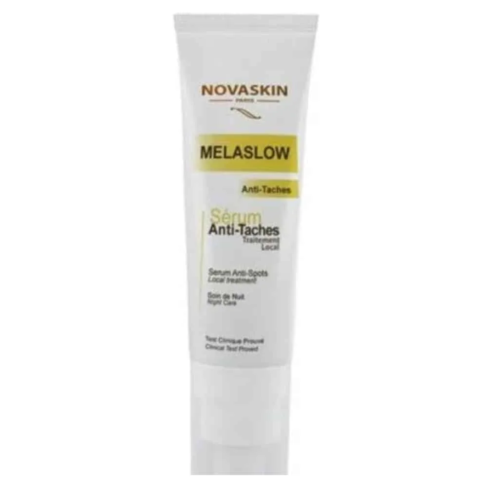 novaskin-melaslow-serum-anti-taches-30ml.jpg Tube blanc Novaskin Melaslow sérum anti-taches soin de nuit 30 ml