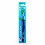 Brosse à dents TePe Colour Compact bleu foncé sous blister, brins verts et roses