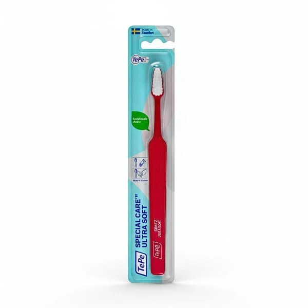 Brosse à dents TePe Special Care rouge sous blister, filaments blancs très denses