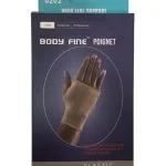 Boîte bleue du poignet élastique Body Fine porté sur une main