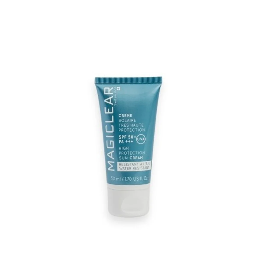magiclear-ecran-invisible-spf50-50ml.jpg Tube bleu Magiclear crème solaire SPF50+ très haute protection 50 ml