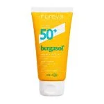 Tube jaune Noreva Bergasol mousse flouteur SPF50+ très haute protection