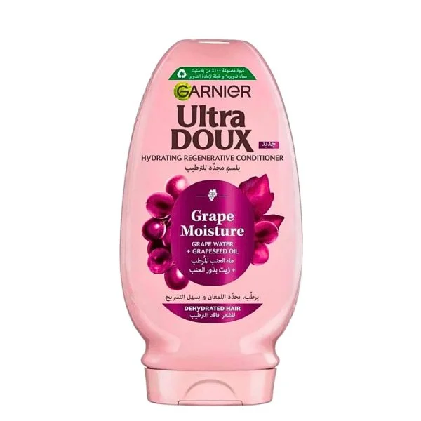 Flacon rose Garnier Ultra Doux Grape Moisture, après-shampoing à l'eau de raisin