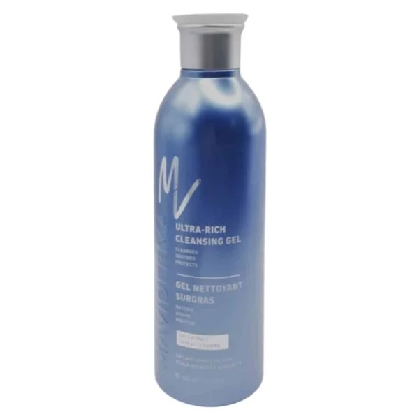 Flacon bleu dégradé Maviderma gel nettoyant surgras à l'extrait d'avoine